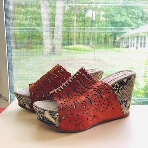 Napoleoni Italian Wedges